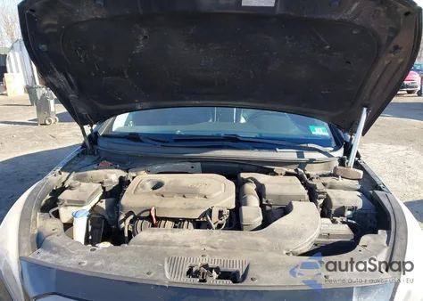 2015 Hyundai Sonata Sport z USA, uszkodzony, nr VIN 5NPE34AF9FH212558